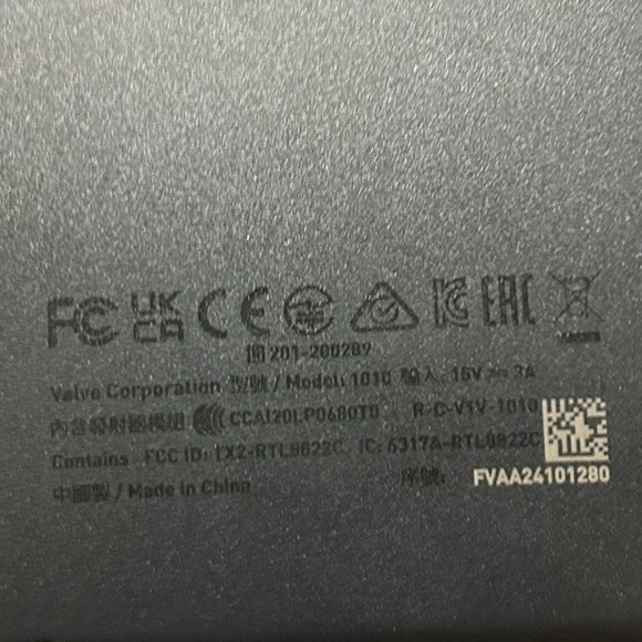 Black Steamdeck Handheld Gaming Console - Picture 6 of 10